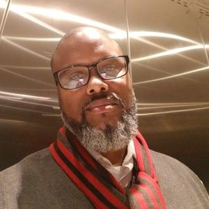 Meet your Posher, Eric